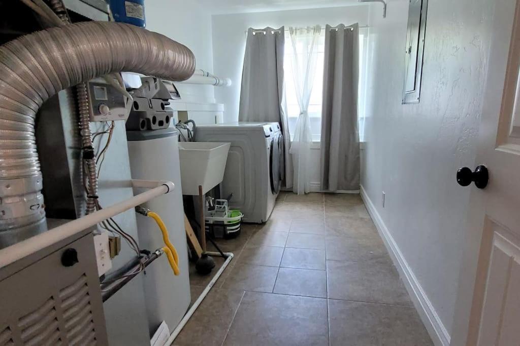 5 Bedroom House To Share With Your Family And Friends Provo Kültér fotó